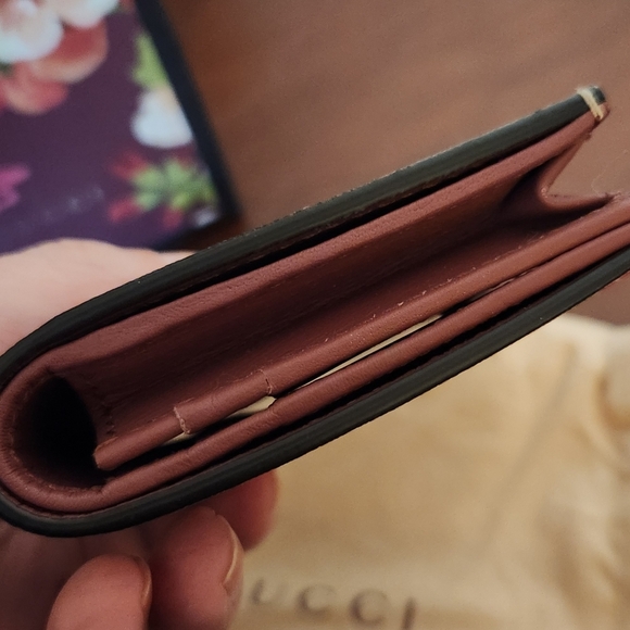 Gucci Blooms Bifold Card Case Wallet - Picture 4 of 8